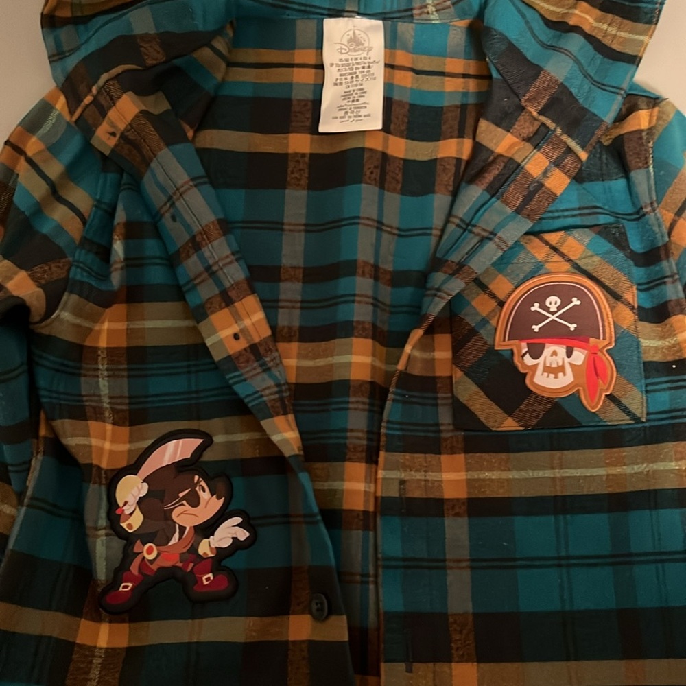 Disney - Pirate of the Caribbean Boys Shirt - 4T